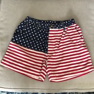 NEVER WORN American Flag Chubbies